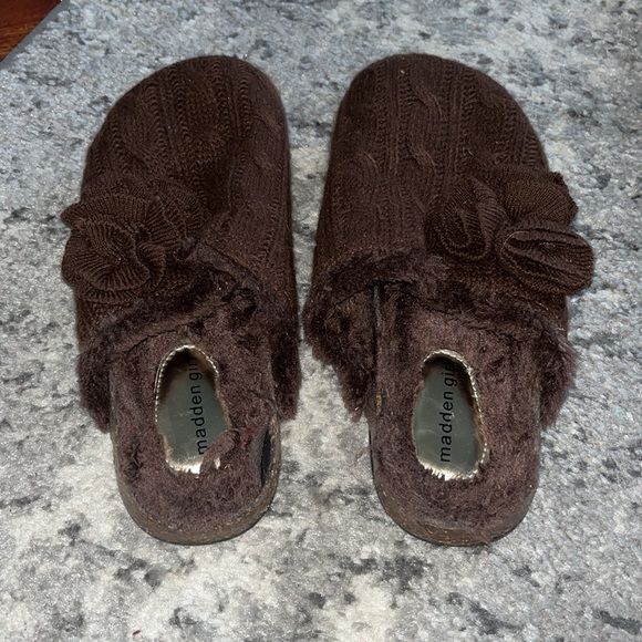 Madden Girl Clogs - size 8 - Picture 2 of 3